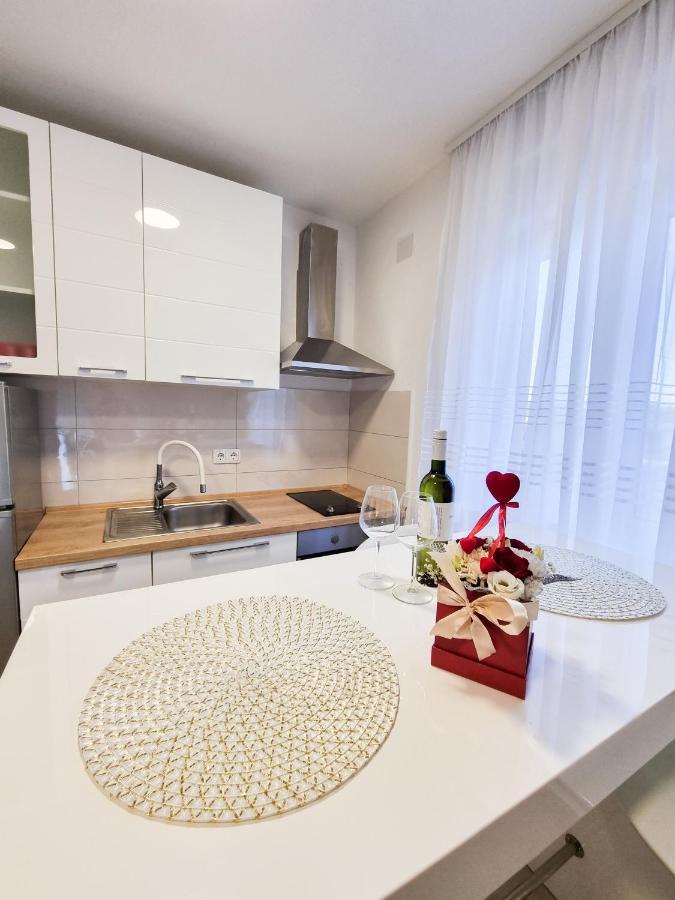 Apartment Ane 2 Tisno Ngoại thất bức ảnh